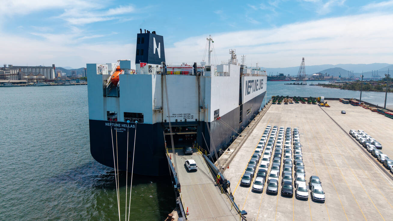Operação de Navios RO-RO e Carga Geral